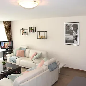 Lichtrijk Appartement Ostende