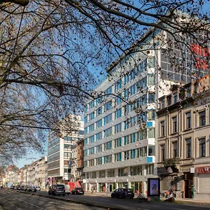 3* Appart hôtel Flat Midi 33